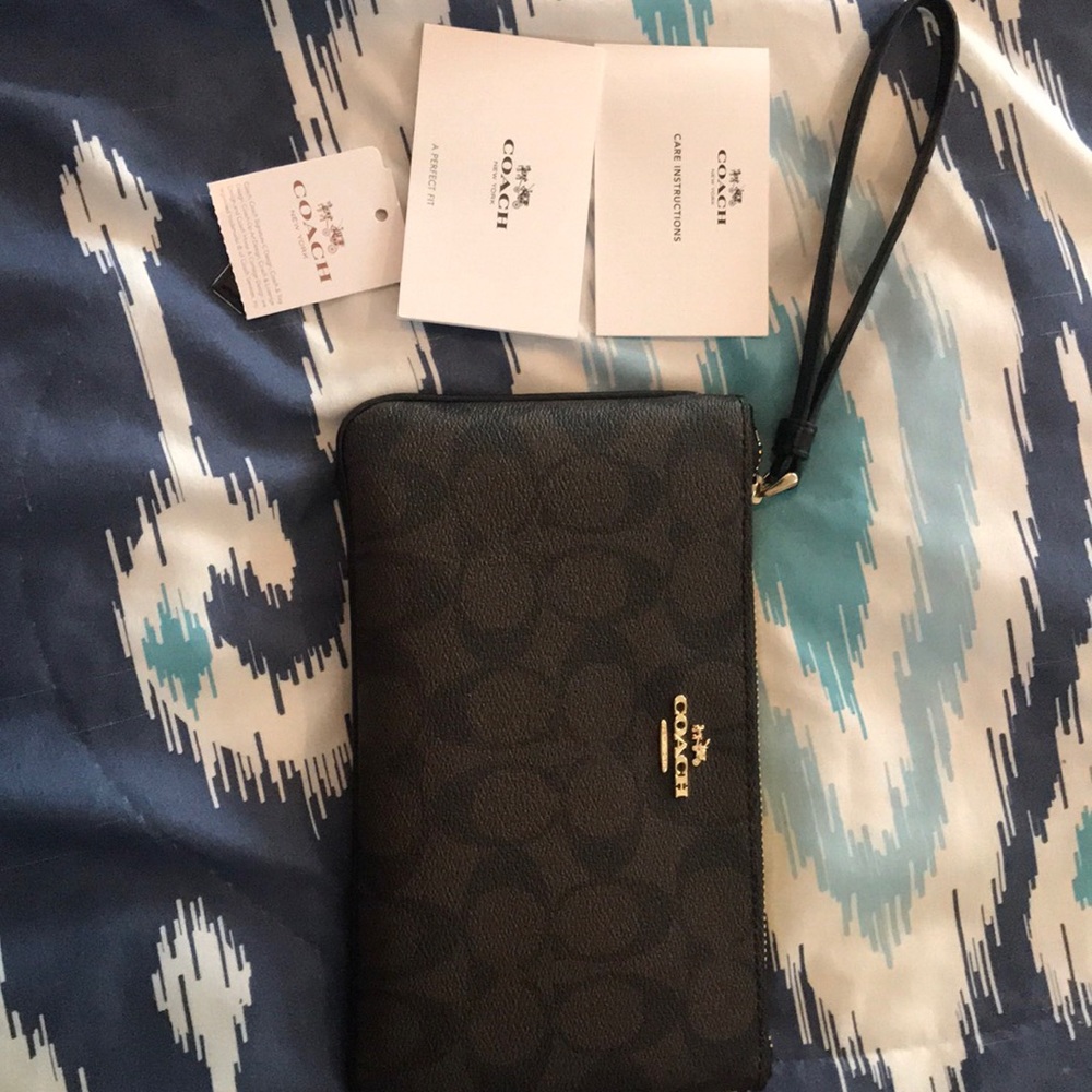 Coach wristlet